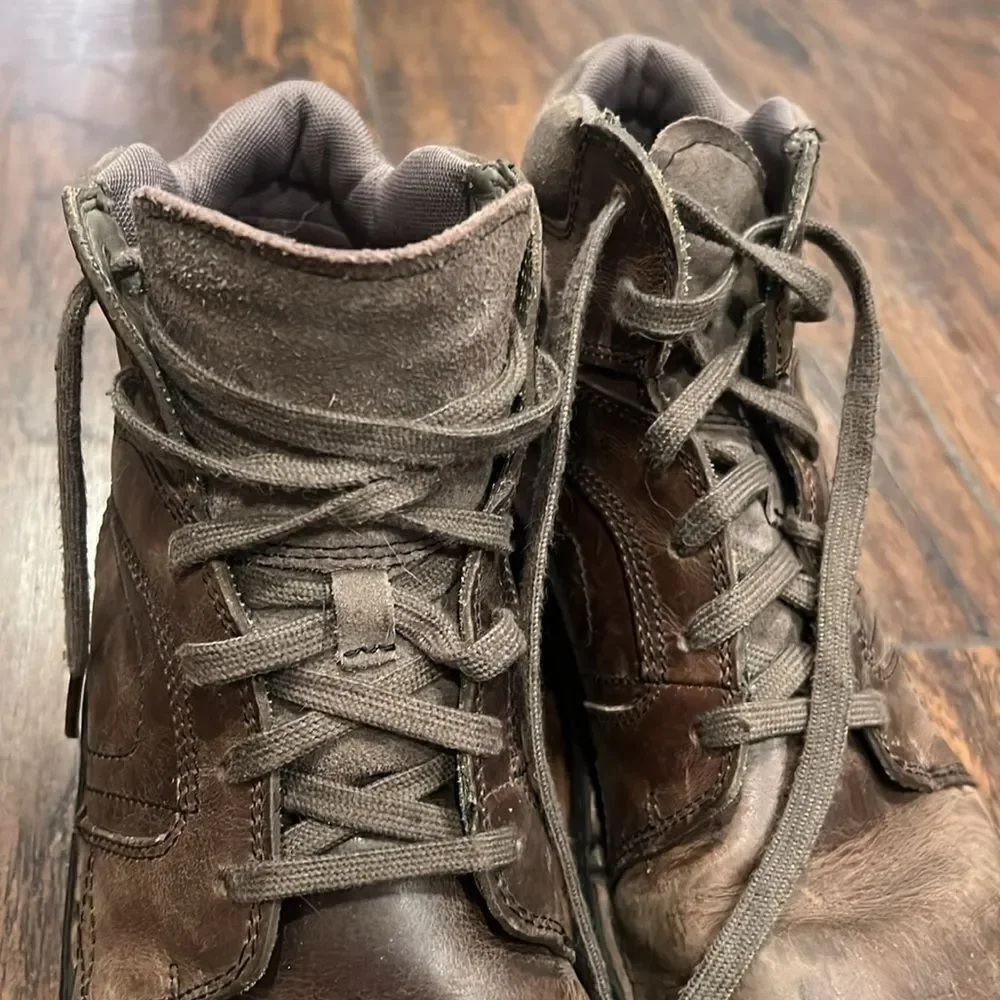 Harley Davidson brown leather boots size 10.5 GUC distressed look oil slippery